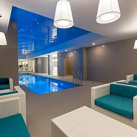 Atlantic Garden Hotel 5*