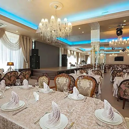 Atlantic Garden Hotel 5*