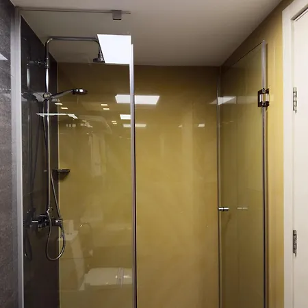 Atlantic Garden Hotel 5*