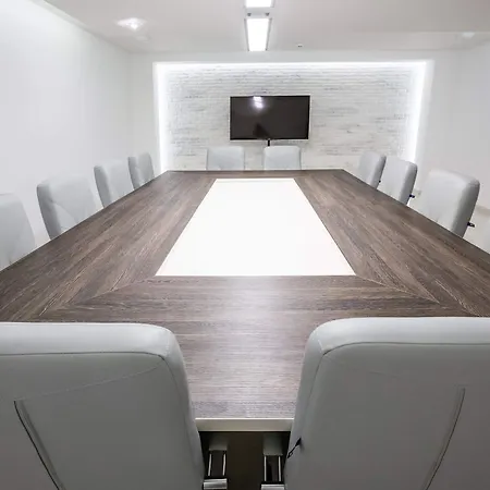 Atlantic Garden 호텔 오데사