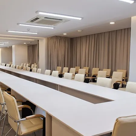 Atlantic Garden 호텔 오데사