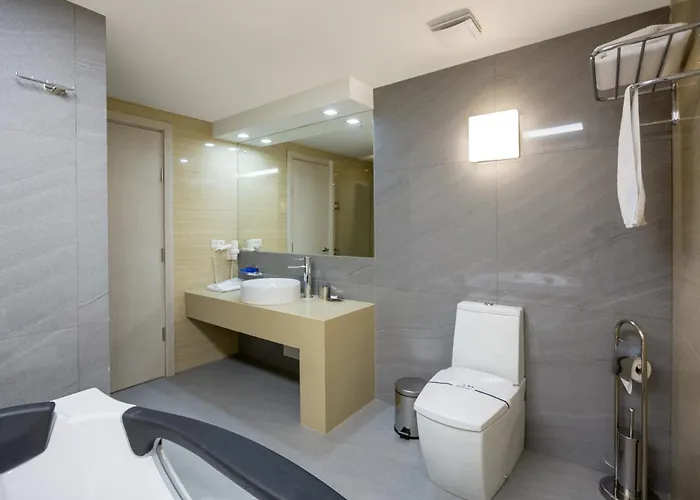 Atlantic Garden Hotel