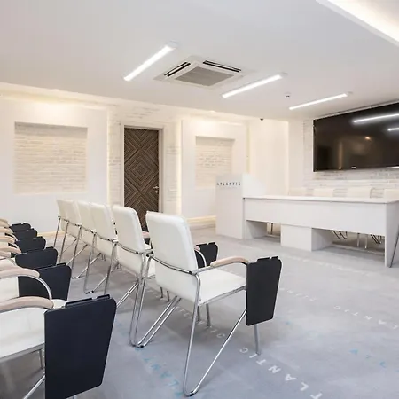 Atlantic Garden Hotel